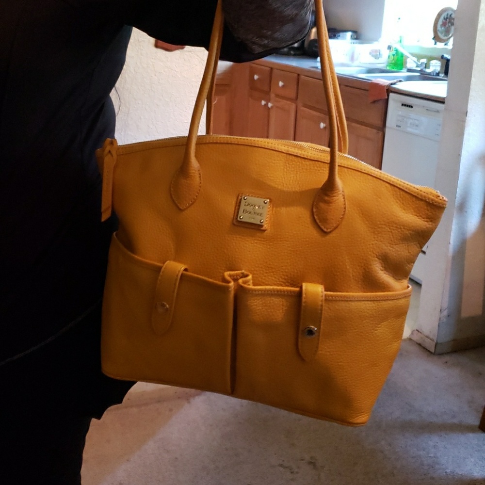 Dooney&Bourke purse